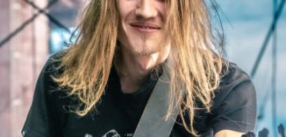 Černá